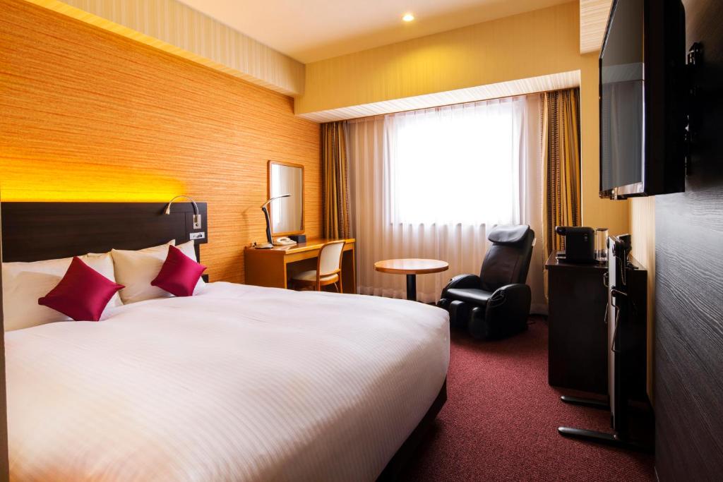 12-Night Japan Multi-Centre Rail Adventure from £1,299pp