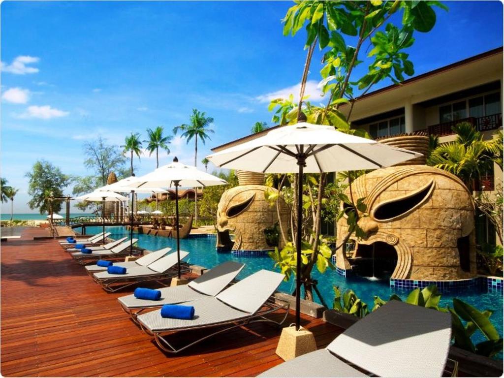 12-Night Luxury Thailand Romance Escape from £1,299pp