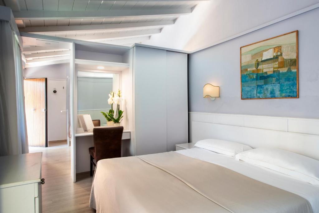 Italy Multi-City Escape Rome • Florence • Venice • Milan 08 Nights | Jan 2026 Departures From Just £499 Per Person