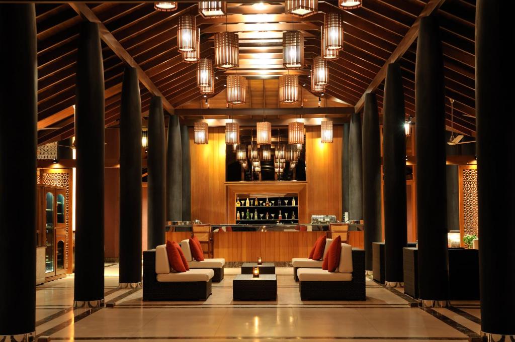 Villa Nautica Paradise Island Resort