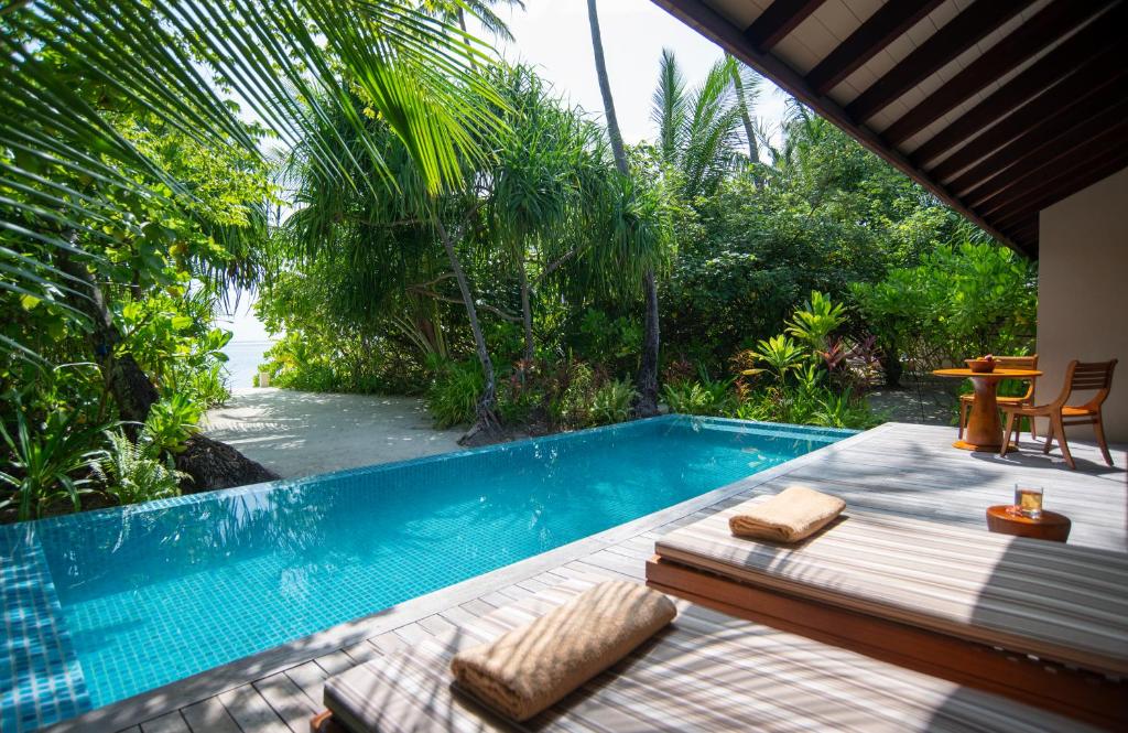 07 Nights Holiday Deal for Residence Maldives at Dhigurah with Sunrise Water Pool Villa, Starting from £ 2,399 PP