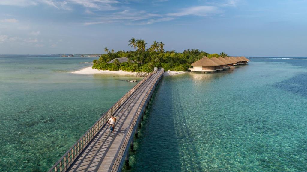 07 Nights Holiday Deal for Residence Maldives at Dhigurah with Sunrise Water Pool Villa, Starting from £ 2,399 PP