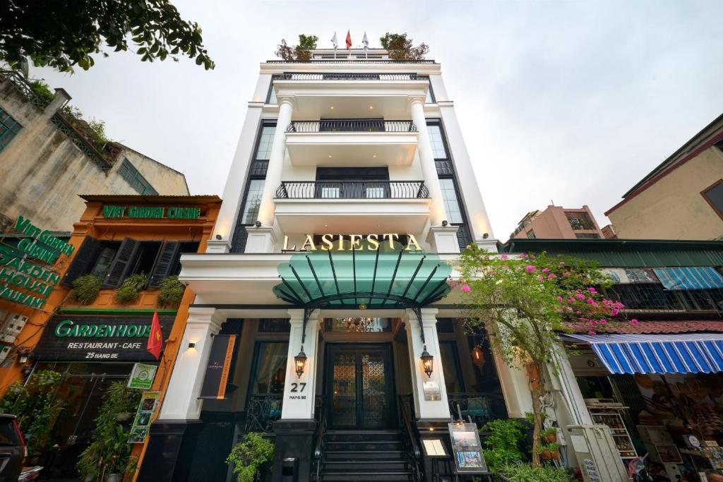 16-Night Vietnam & Thailand Luxury Multi-Centre from £1,599pp
