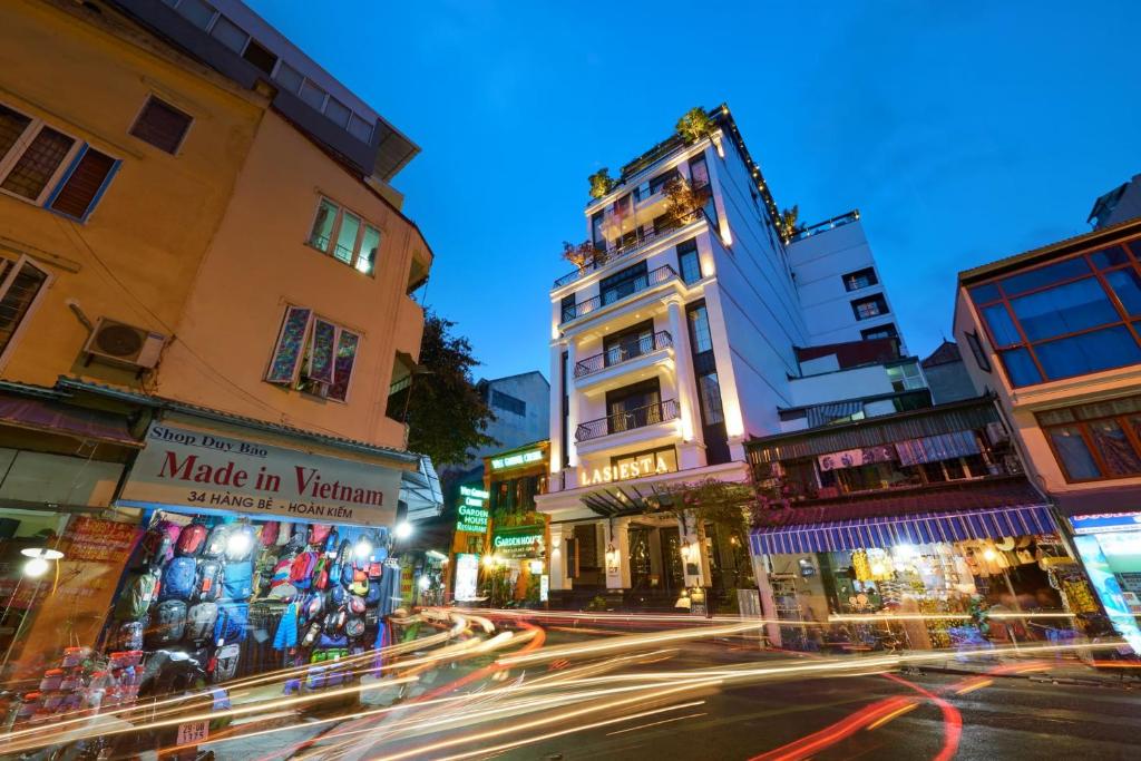 16-Night Vietnam & Thailand Luxury Multi-Centre from £1,599pp
