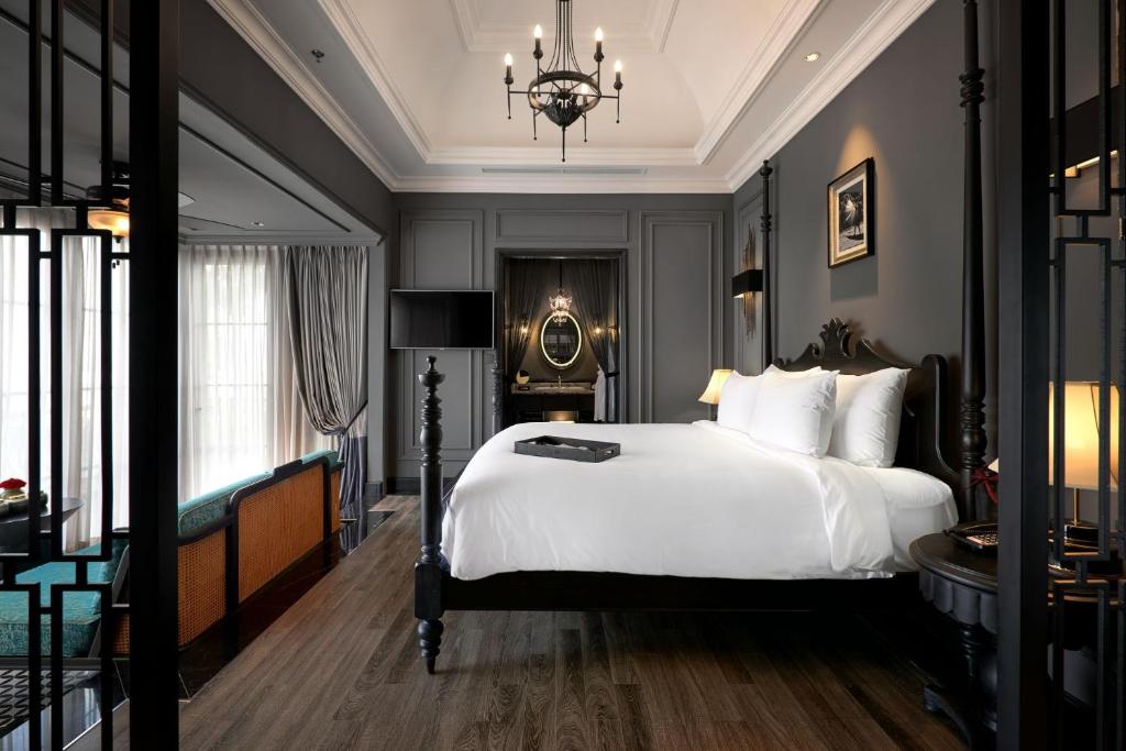 16-Night Vietnam & Thailand Luxury Multi-Centre from £1,599pp