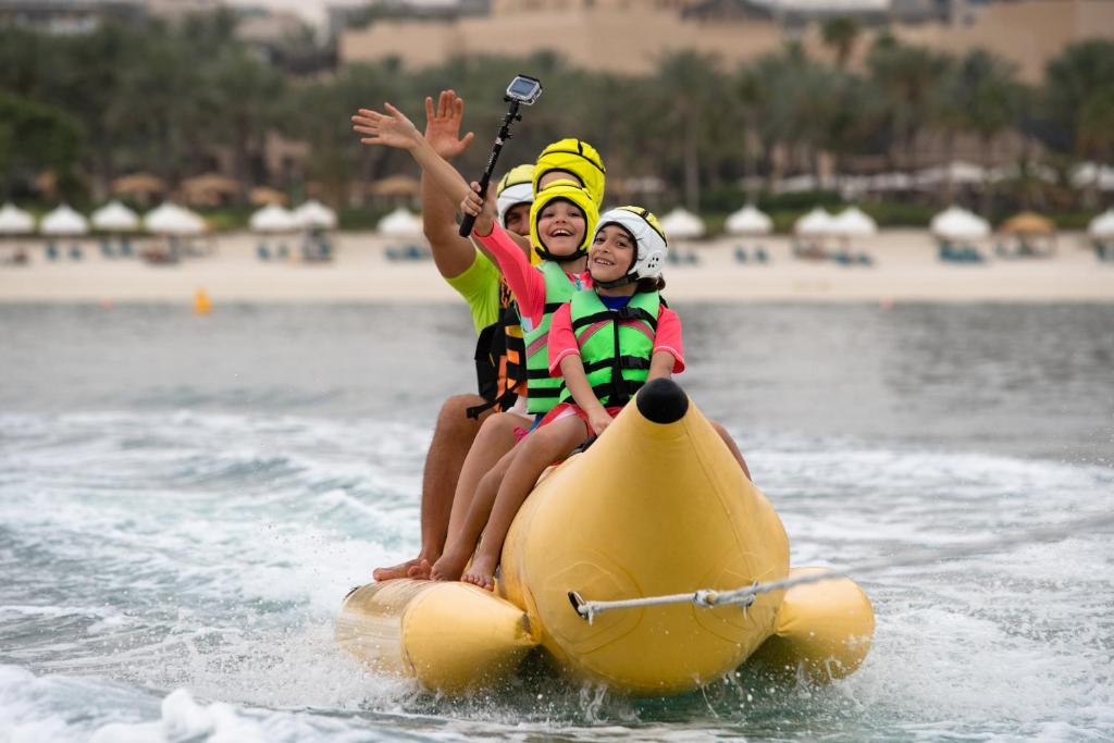 03 Nights Holiday Deal for Jumeirah Zabeel Saray with Superior Family Room, Starting from £ 2,299 Per Family