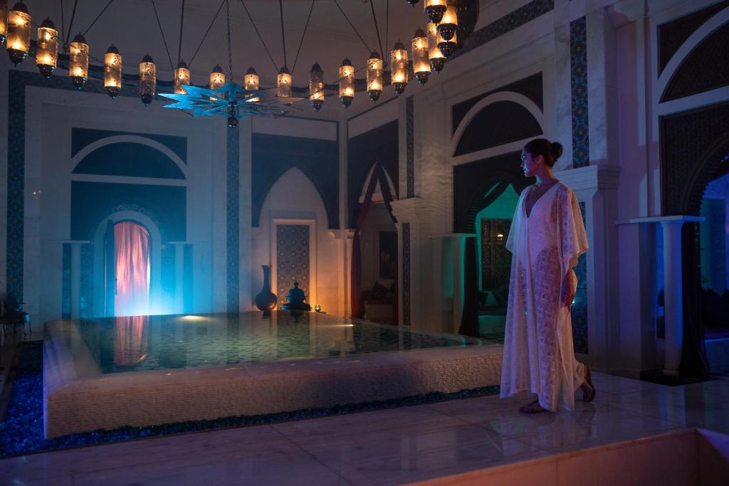 03 Nights Holiday Deal for Jumeirah Zabeel Saray with Superior Family Room, Starting from £ 2,299 Per Family