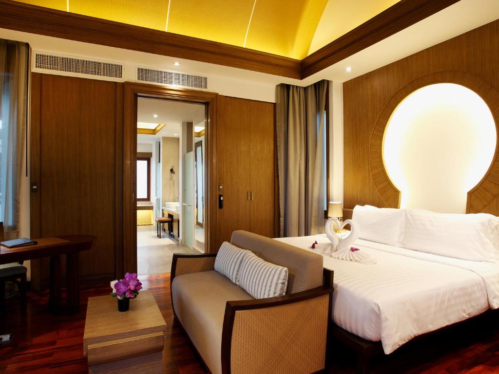 12-Night Luxury Thailand Romance Escape from £1,299pp