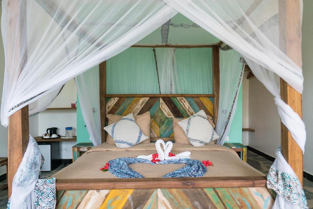 14 Nights Long Stay Holiday Deal in Zanzibar Bay Resort & Spa With Standard Room, Starting from £ 1,299