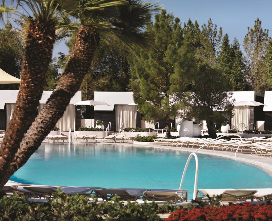 10 Nights Holiday Deal for ARIA RESORT & CASINO & Royalton Splash Riviera Cancun with All Inclusive, Starting from £ 1,999 PP