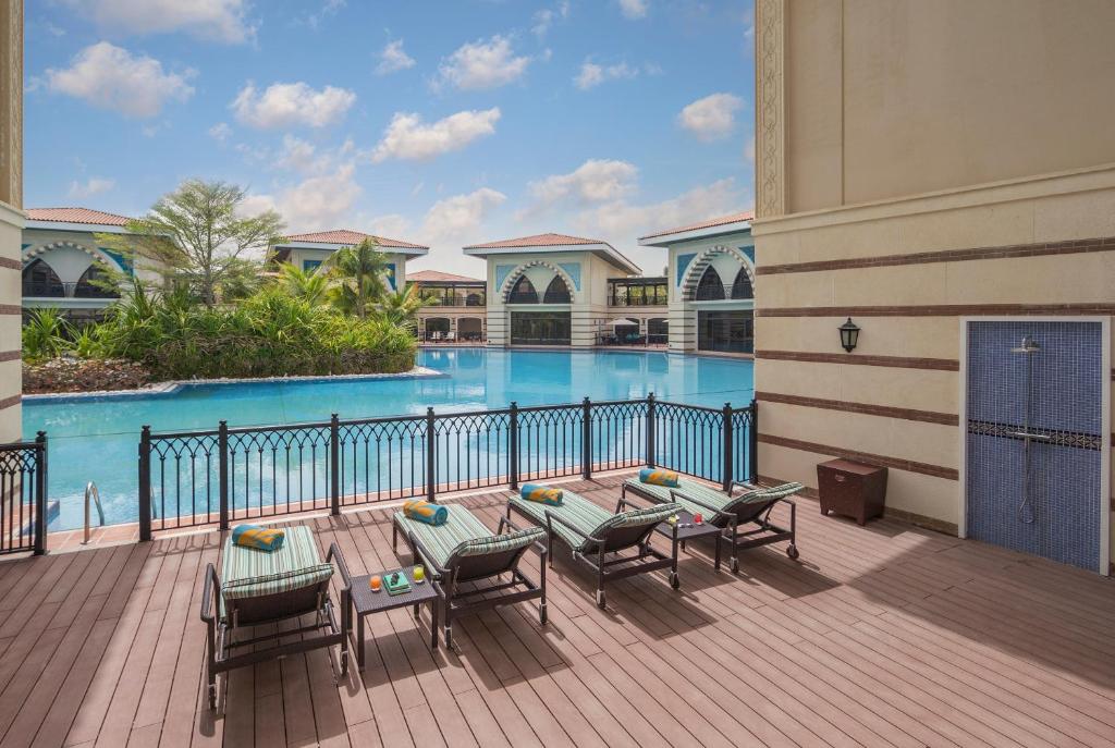 03 Nights Holiday Deal for Jumeirah Zabeel Saray with Superior Family Room, Starting from £ 2,299 Per Family