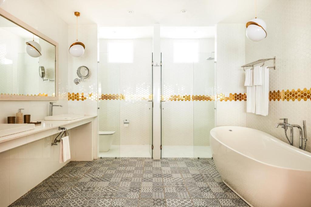 07 Nights Sun Siyam Olhuveli Maldives 2026 Escape – All Meals, All Magic – Only £1499pp!