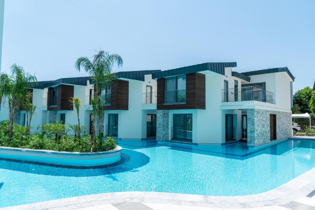 07 Nights Holiday Deal in Liberty Fabay Hotel with Family Room Sea View, Starting from £3,299/ Per Family 