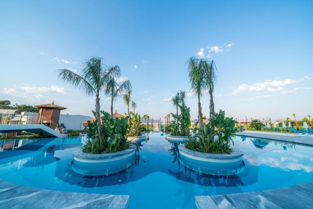 07 Nights Holiday Deal in Liberty Fabay Hotel with Family Room Sea View, Starting from £3,299/ Per Family 