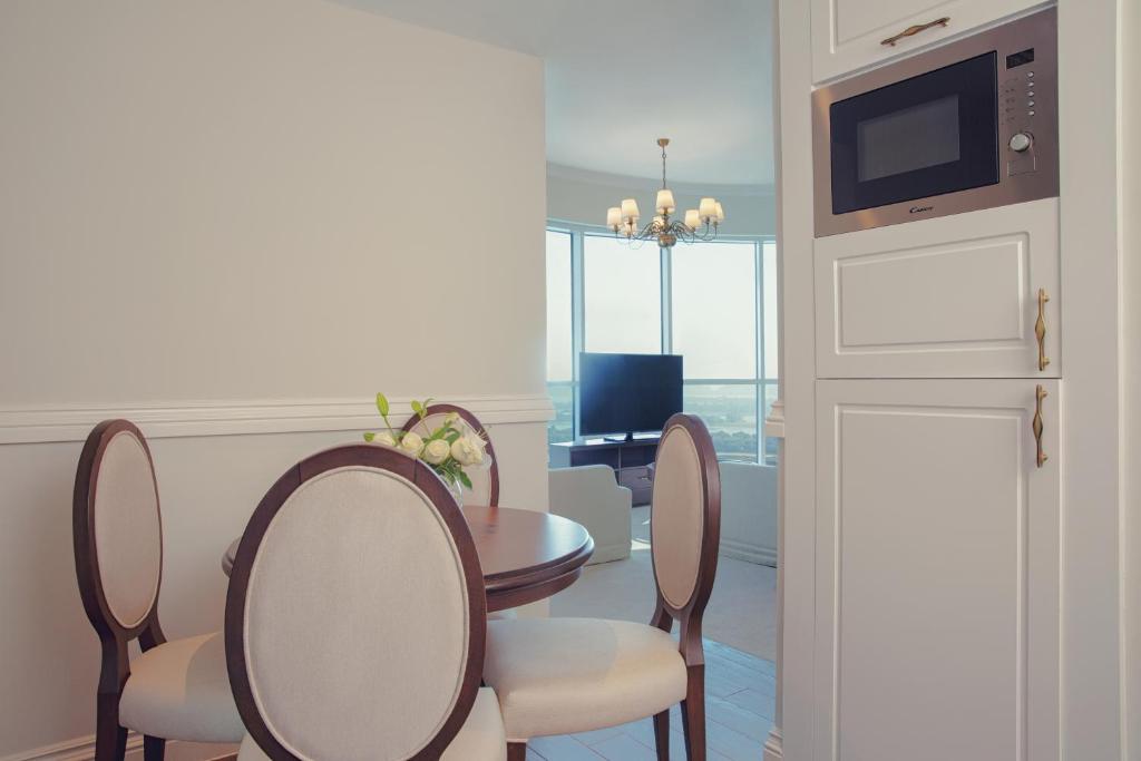 03 Nights Holiday Deal for ANANTARA THE PALM DUBAI RESORT With DELUXE LAGOON VIEW & Half Board starting from £ 2299 Per Family