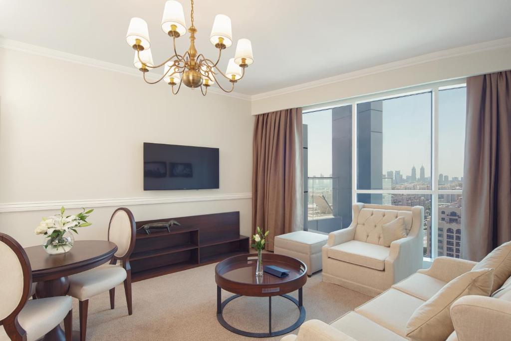 03 Nights Holiday Deal for ANANTARA THE PALM DUBAI RESORT With DELUXE LAGOON VIEW & Half Board starting from £ 2299 Per Family