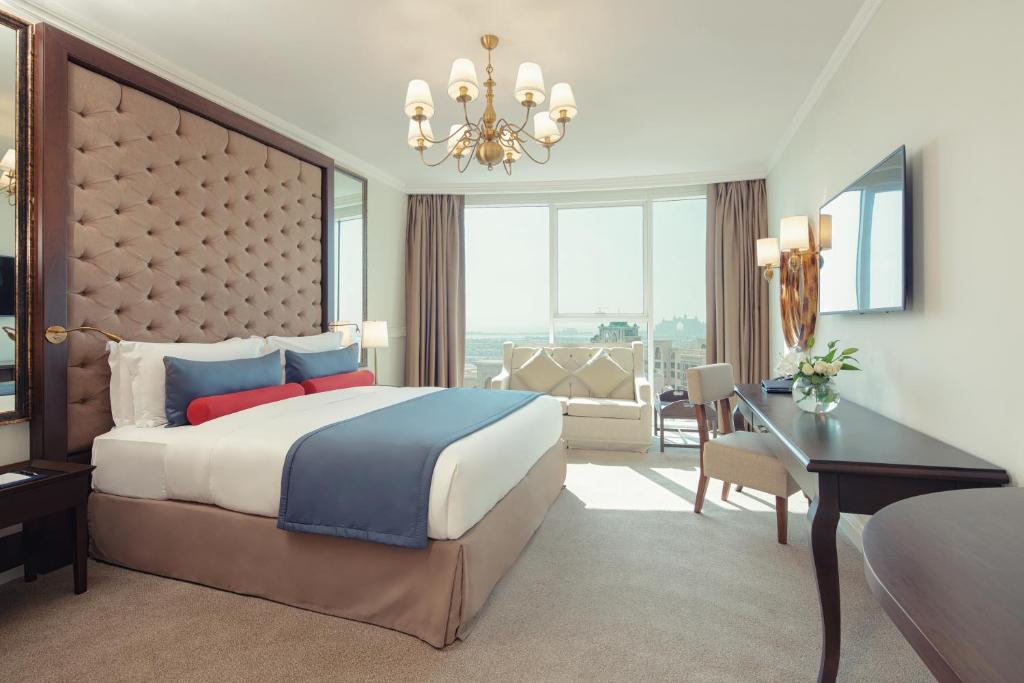 03 Nights Holiday Deal for ANANTARA THE PALM DUBAI RESORT With DELUXE LAGOON VIEW & Half Board starting from £ 2299 Per Family