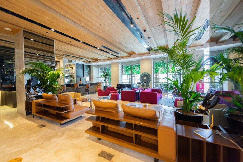 07 Nights Holiday Deal for Dosso Dossi Hotels & Spa Downtown with Standard Room, Starting from £ 299 PP