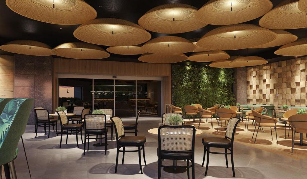 10 Nights Holiday Deal for ARIA RESORT & CASINO & Royalton Splash Riviera Cancun with All Inclusive, Starting from £ 1,999 PP