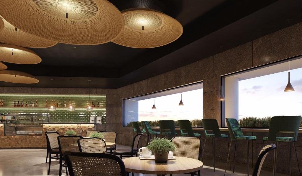 10 Nights Holiday Deal for ARIA RESORT & CASINO & Royalton Splash Riviera Cancun with All Inclusive, Starting from £ 1,999 PP