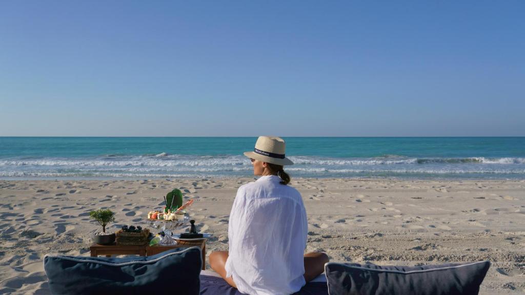 10 Nights Holiday Deal for Rixos Premium Saadiyat Island with Deluxe Room Garden View, Starting from £ 2,099 PP