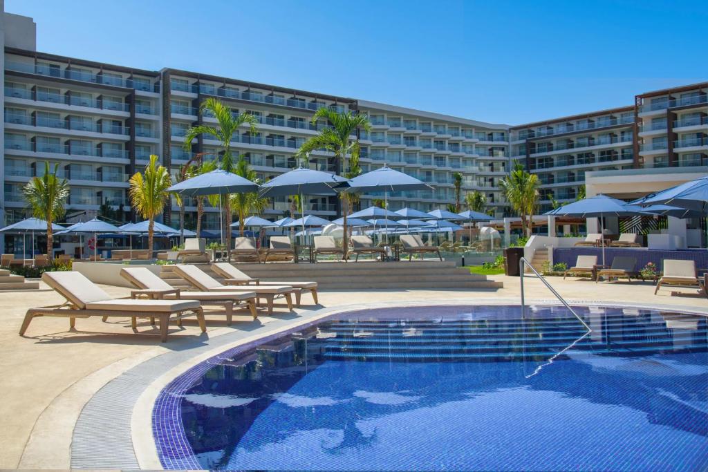 10 Nights Holiday Deal for ARIA RESORT & CASINO & Royalton Splash Riviera Cancun with All Inclusive, Starting from £ 1,999 PP