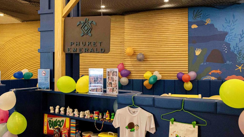 14 Nights Holiday Deal for Emerald Beach Resort Phuket with Deluxe Pool View Room, Starting from £ 1,099 PP 