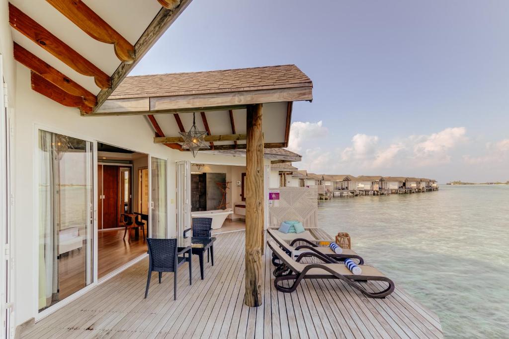 Get Dubai + Maldives Luxury Dream Deal from £2,199pp