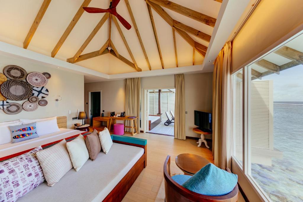Get Dubai + Maldives Luxury Dream Deal from £2,199pp