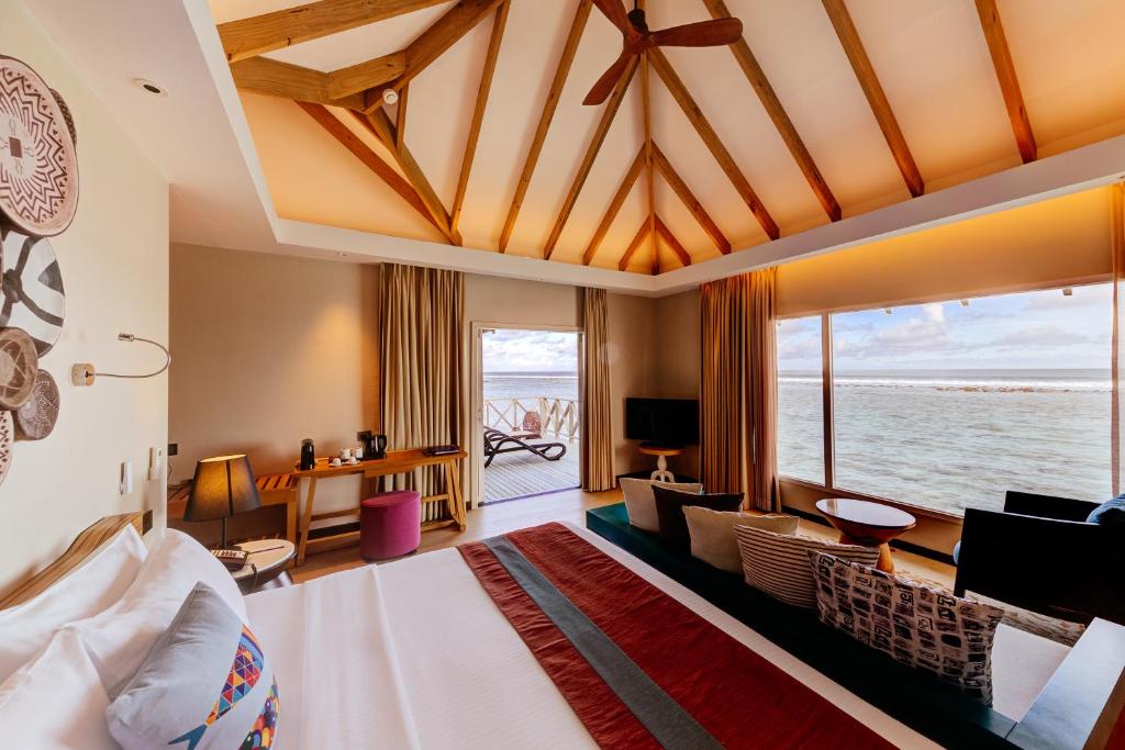 Get Dubai + Maldives Luxury Dream Deal from £2,199pp
