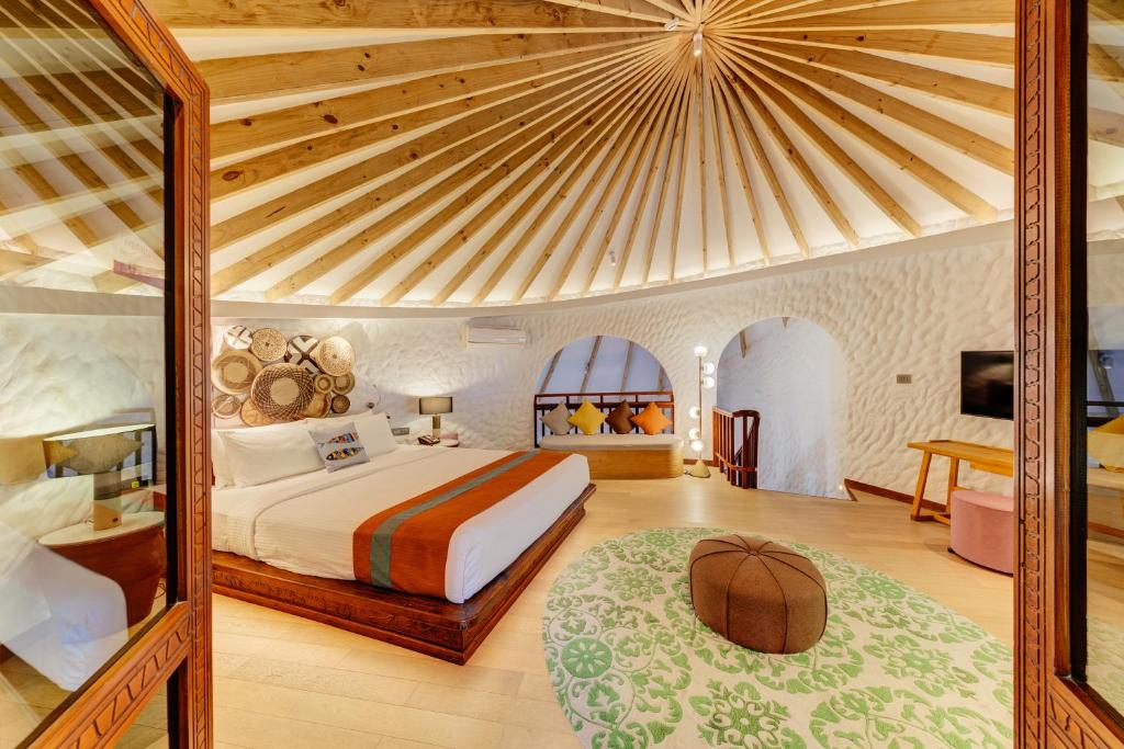 Get Dubai + Maldives Luxury Dream Deal from £2,199pp