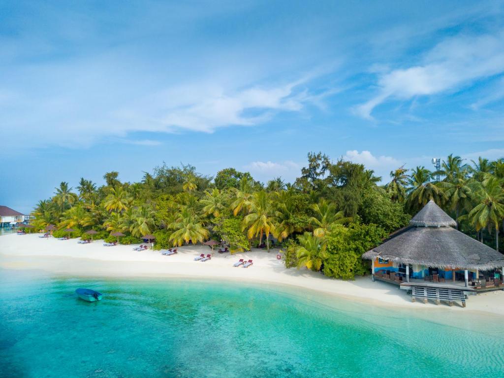 07 Nights Holiday Deal for Ellaidhoo Maldives by Cinnamon Superior Room, Starting from £ 1,399 PP