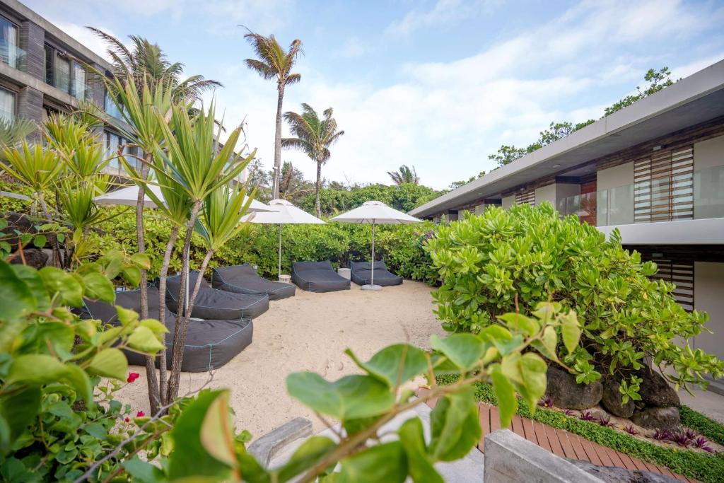 10 Nights Holiday Deal for Radisson Blu Poste Lafayette Resort & Spa with Superior Ocean Room, Starting from £ 1,949 PP