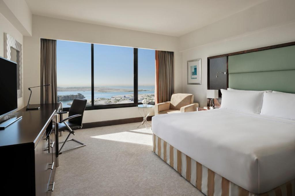 10 Nights Holiday Deal for InterContinental Abu Dhabi & Siyam World Maldives with Wow! All Inclusive, Starting from £ 2,249 PP