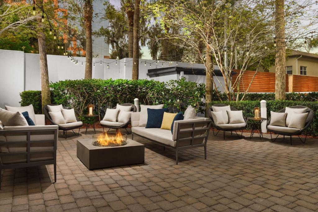 10 nights Holiday Deal in Orlando & Nassau Bahamas on Room Only Basis, Starting from £ 4699 Per Family