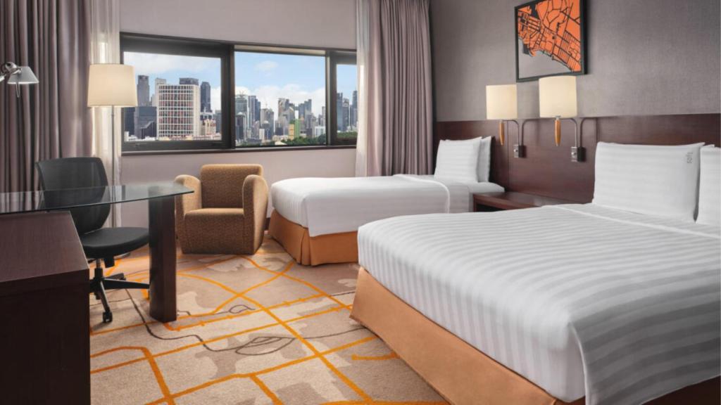 10 Nights Holiday Deal for Adaaran Club Rannalhi & Holiday Inn Singapore Atrium with Classic Ocean View Room, Starting from £ 2,099 PP