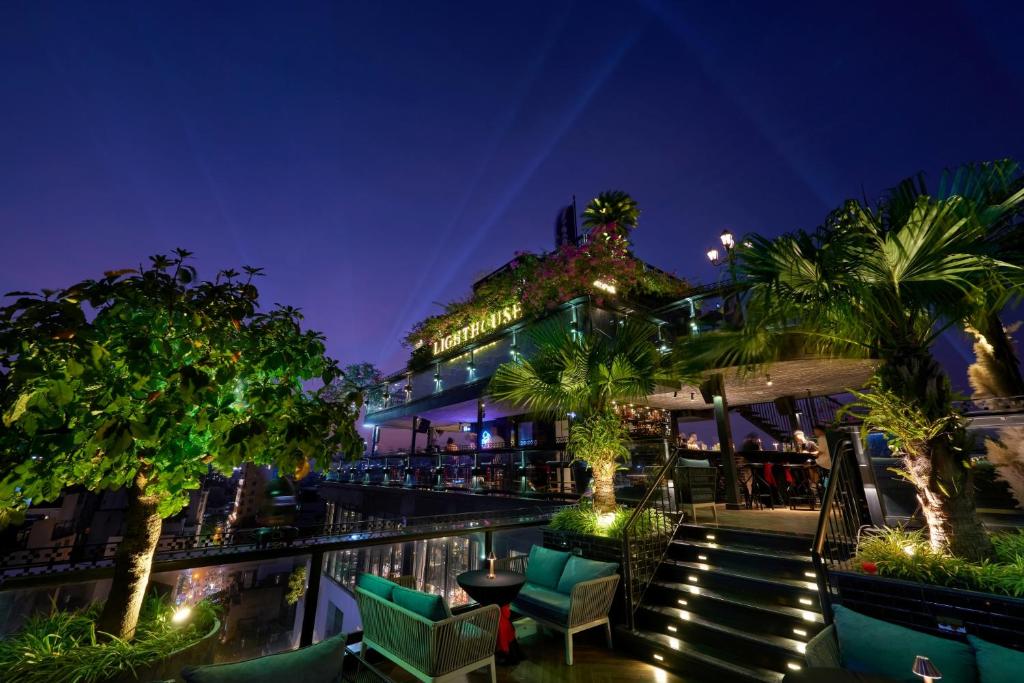 16-Night Vietnam & Thailand Luxury Multi-Centre from £1,599pp