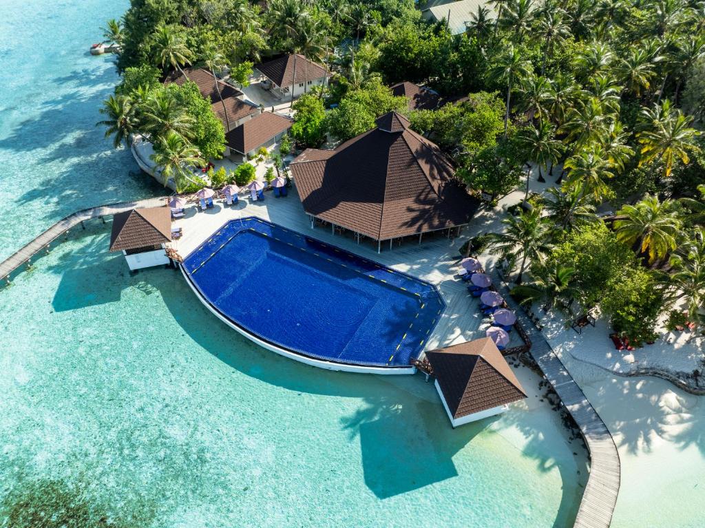 07 Nights Holiday Deal for Ellaidhoo Maldives by Cinnamon Superior Room, Starting from £ 1,399 PP