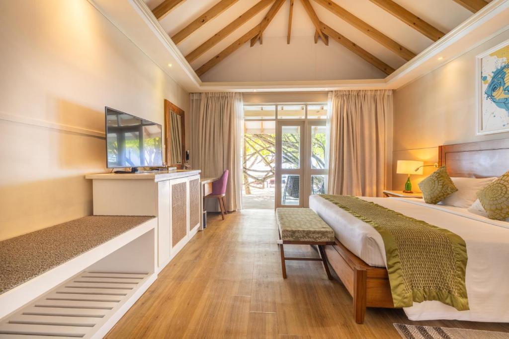 07 Nights Holiday Deal for Ellaidhoo Maldives by Cinnamon Superior Room, Starting from £ 1,399 PP