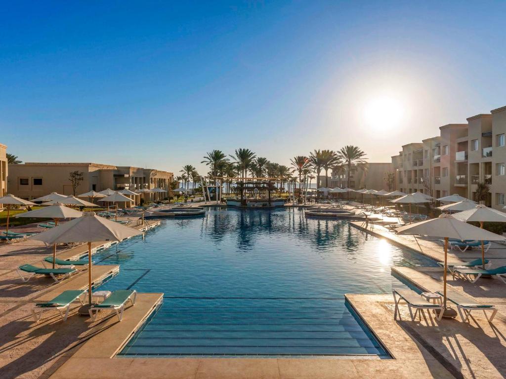 07 Nights Holiday Deal for Rixos Premium Seagate With Superior Room starting from £ 1,099 PP