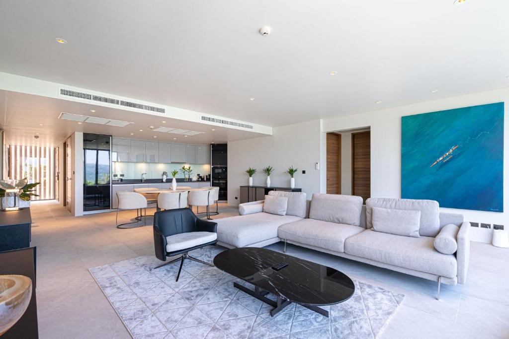 SUMMER EXCLUSIVE DEAL 7 NIGHTS Patong Bay Residence – PHUKET price starting from £799/pp