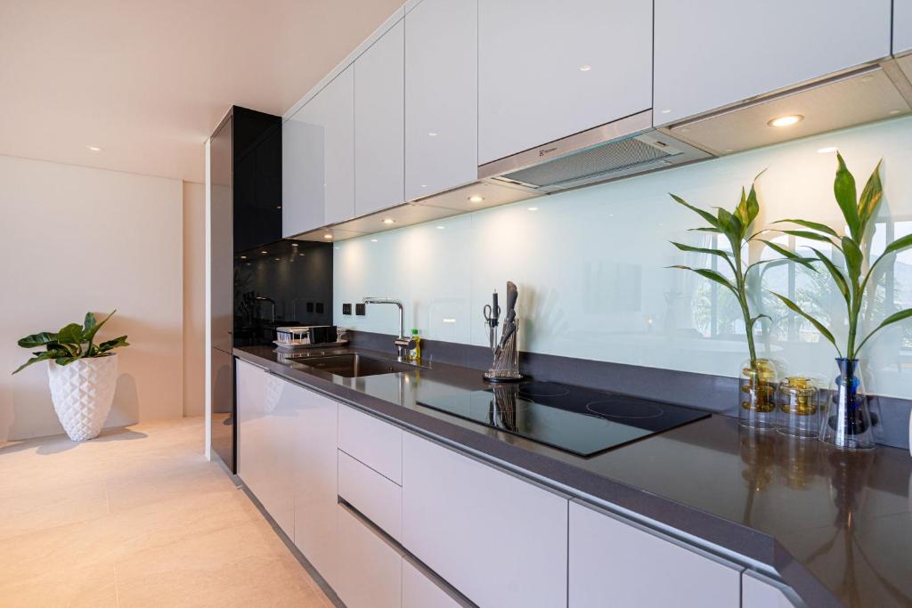 SUMMER EXCLUSIVE DEAL 7 NIGHTS Patong Bay Residence – PHUKET price starting from £799/pp