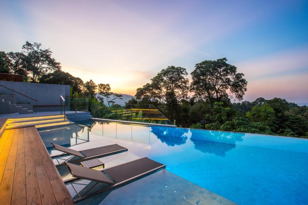 SUMMER EXCLUSIVE DEAL 7 NIGHTS Patong Bay Residence – PHUKET price starting from £799/pp