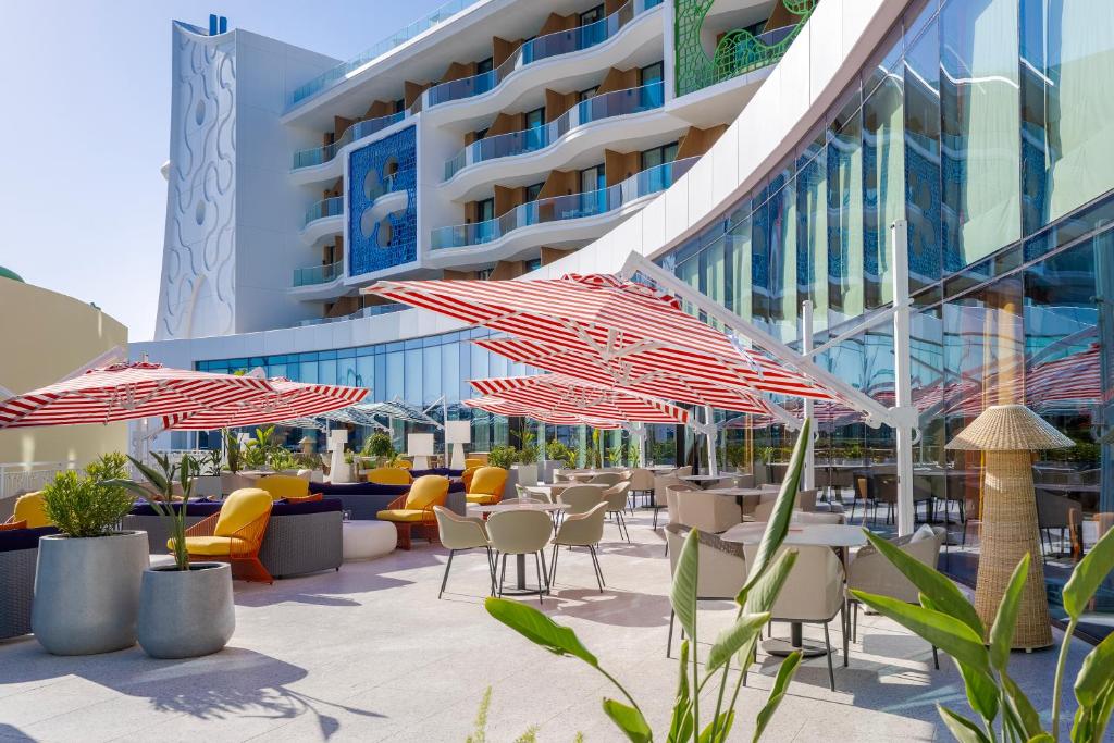 07 Nights Holiday Deal in The Land Of Legends Nickelodeon Hotel with Themed Deluxe Room Connection, starting from £4,099/ Per Family