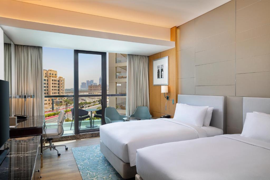 Get Dubai + Maldives Luxury Dream Deal from £2,199pp