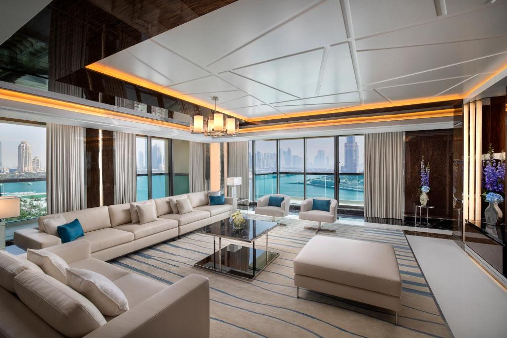 Get Dubai + Maldives Luxury Dream Deal from £2,199pp
