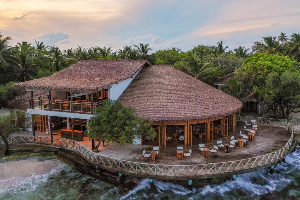 Get Dubai + Maldives Luxury Dream Deal from £2,199pp