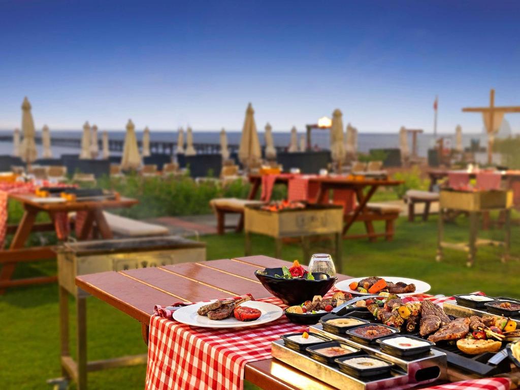 07 Nights Holiday Deal for Rixos Premium Seagate With Superior Room starting from £ 1,099 PP