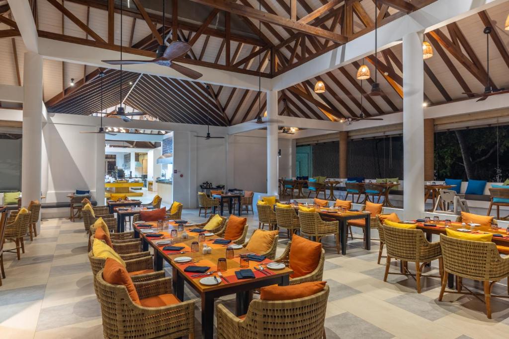 Get Dubai + Maldives Luxury Dream Deal from £2,199pp