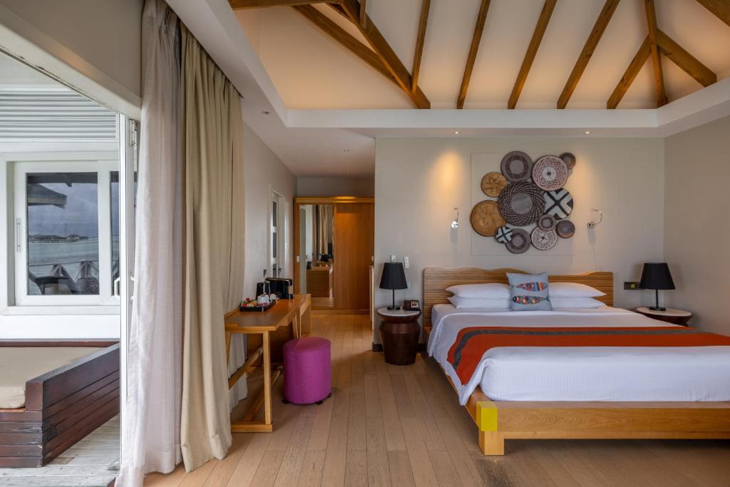 Get Dubai + Maldives Luxury Dream Deal from £2,199pp